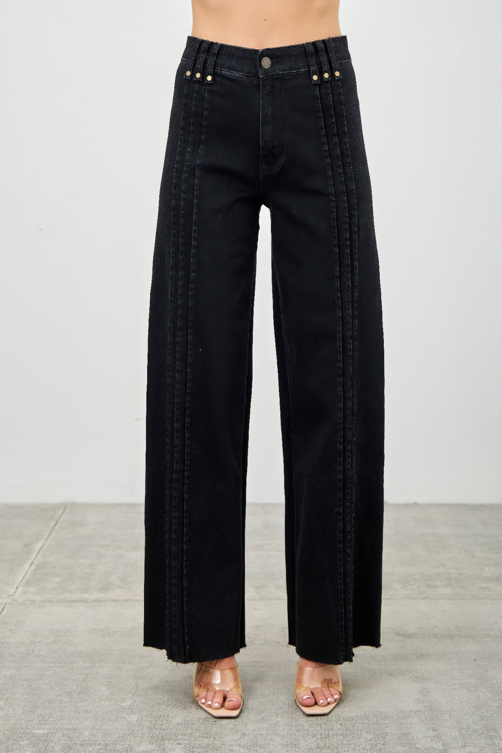 Women’s high-rise straight-leg jeans with front pleat detailing, stretch denim fabric, and polished everyday styling.
